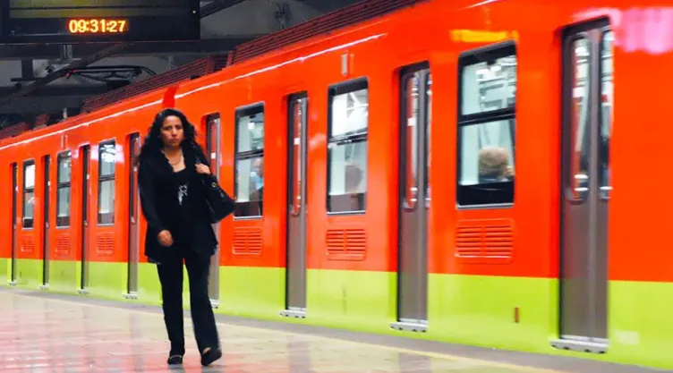 Metro CDMX en lunes 30 de diciembre.
