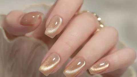 7 diseños de uñas cuadradas con efecto ojo de gato que se ven sofisticadas y son fáciles de hacer