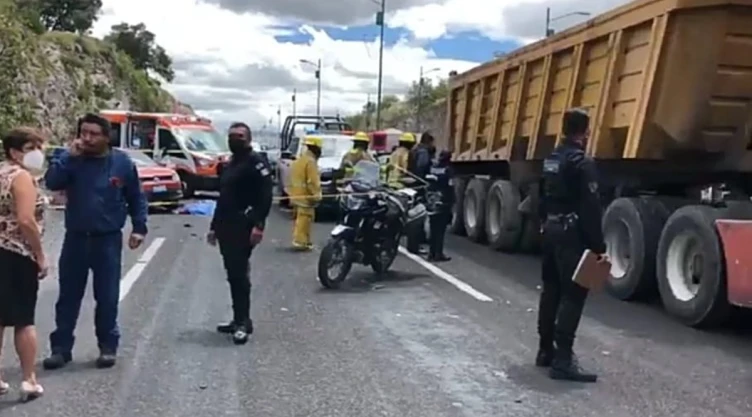 accidente Periférico Ecológico Puebla.jpg