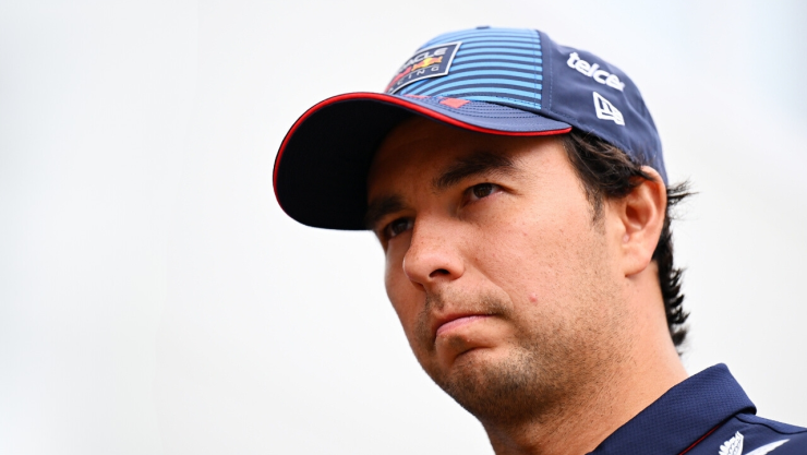 Checo Pérez explota contra el español Carlos Sainz por el choque en el GP de Azerbaiyán