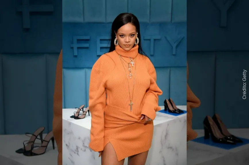 Rihanna fendi .jpg