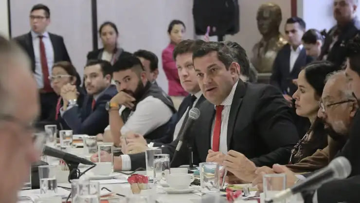 reunión segob taxistas.jpg