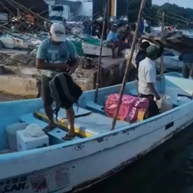 pescador-campeche-sobrevive-cinco-dias-a-la-deriva-y-llega-a-celestun-yucatan