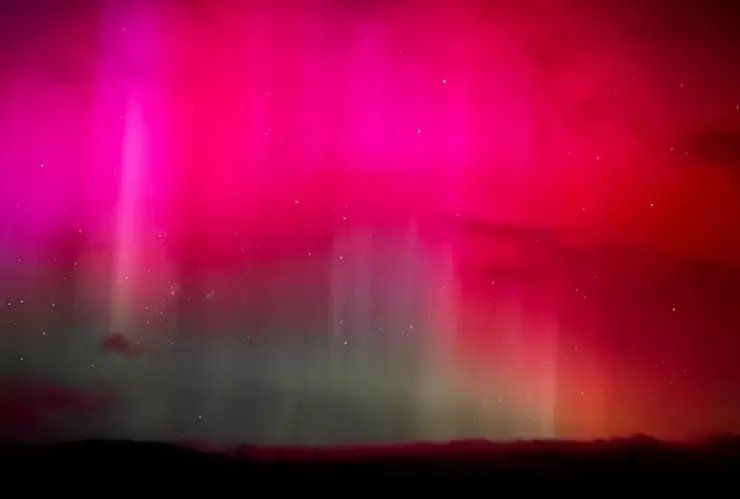 Auroras boreales por tormenta solar geomagnética