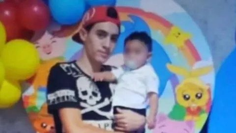 Investigan homicidio de joven padre hallado calcinado tras salir con su bebé en Boulogne Sur Mer