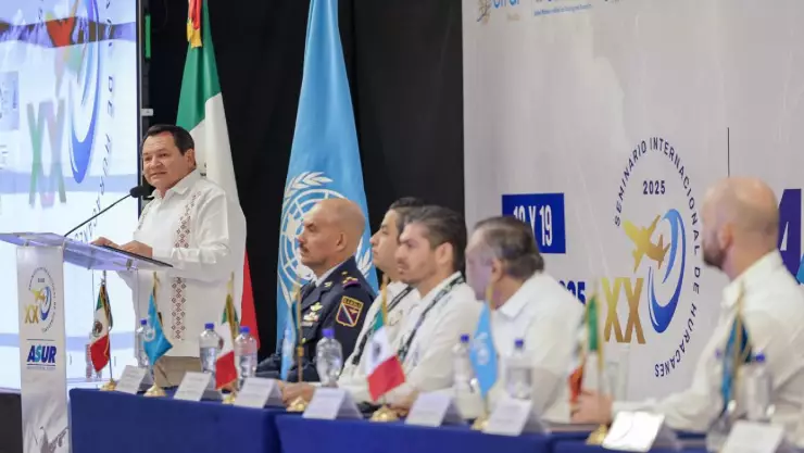 Joaquín Díaz Mena inauguró oficialmente el XX Seminario Internacional de Huracanes