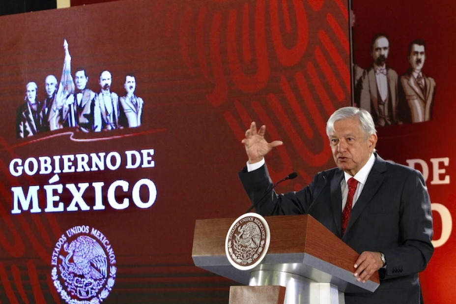 AMLO refugios