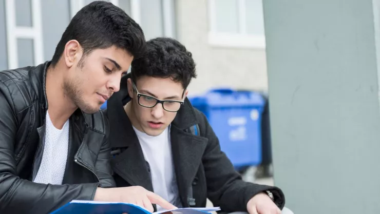 Que visa necesitan los estudiantes para viajar a EUA