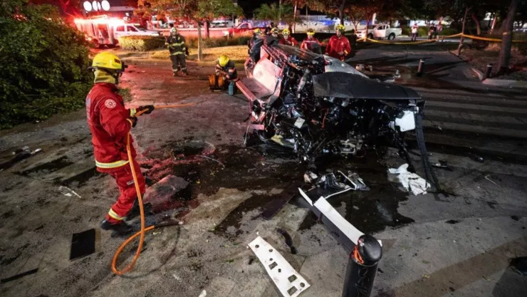 ¡IMÁGENES IMPACTANTES! Así quedó la camioneta Cybertruck tras el choque en Providencia