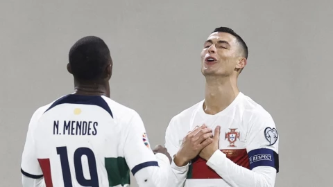Cristiano Ronaldo festeja gol ante Luxemburgo