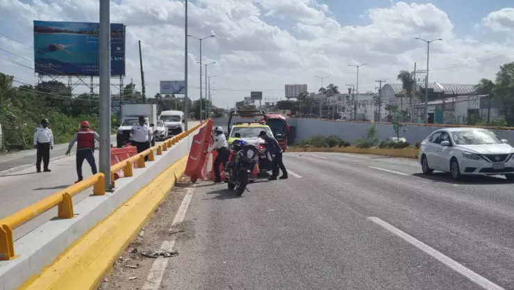 Tránsito mantiene operativo preventivo por evento de “Norte” en Cancún