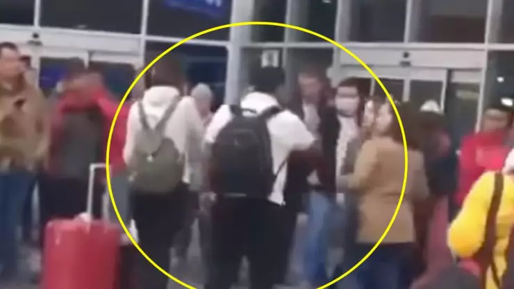 PORTADA amante brutal golpiza.jpg