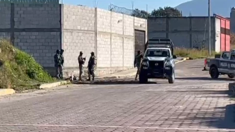 Abandonan cadáver en la Vía Corta a Santa Ana en San Pablo del Monte, Tlaxcala