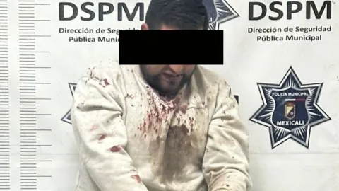 Ebrio provoca choque múltiple en Mexicali