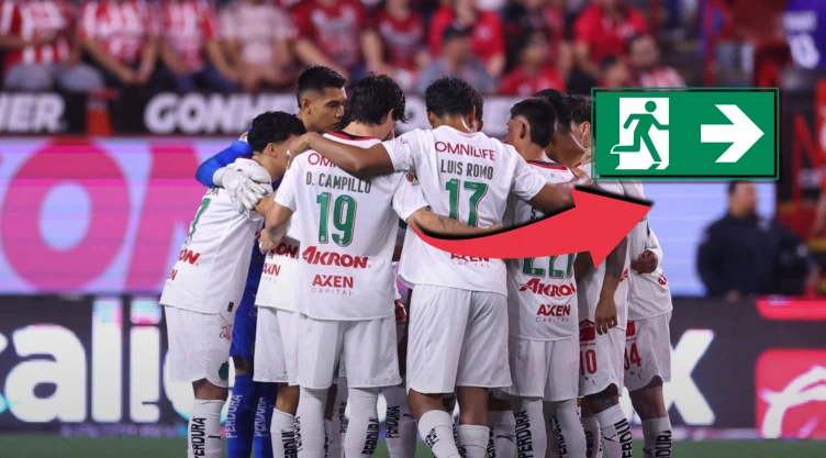 Chivas dejaría ir a dos jugadores importantes en pleno Apertura 2025