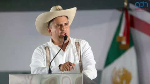 carlos_manzo_México_2025_portada (1300 x 732 px).webp