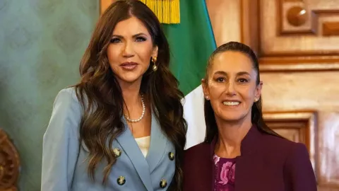 Kristi Noem y Claudia Sheinbaum Pardo hoy 28 de marzo 2025