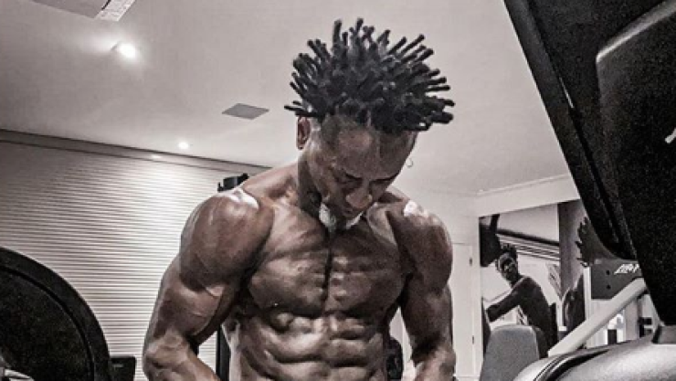 El espectacular aspecto físico de Zé Roberto a sus 46 años