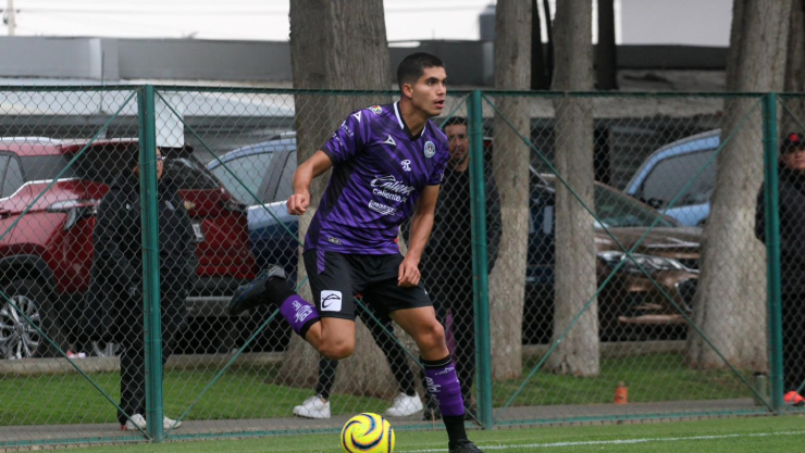 Yostin Valadez, delantero de Mazatl&aacute;n