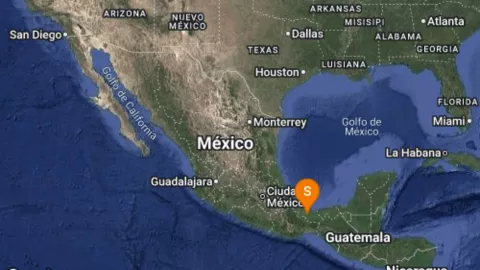 Último minuto reportan fuerte incendio en concurrida colonia de Morelia Captan en VIDEO columnas de humo (1).jpg