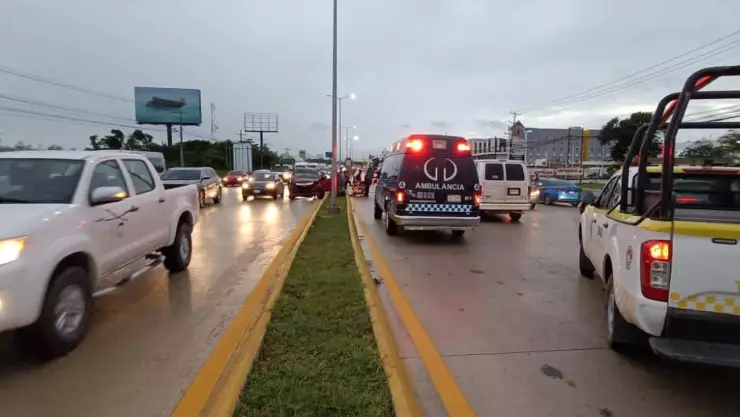 Tráfico Cancún hoy 28 de febrero_ Reportan tránsito lento en boulevard Colosio; esto debes saber.jpg
