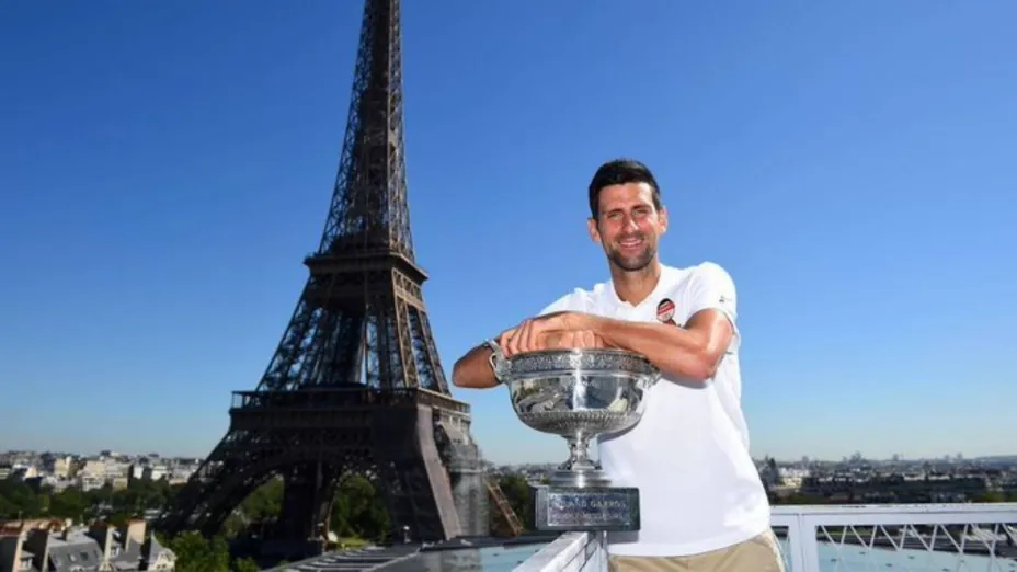 NOVAK DJOKOVIC FRANCIA TW.jpg