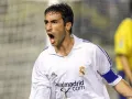 1 futbolistas con más partidos Real Madrid Raul Gonzalez.jpg