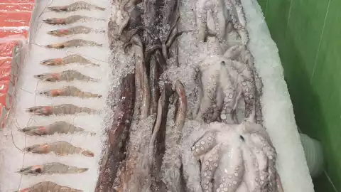 Precio del pulpo y mariscos para Cuaresma y Semana Santa 2025