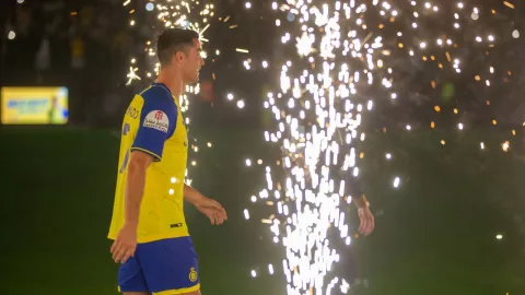 Cristiano Ronaldo es presentado con el Al-Nassr