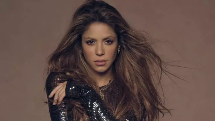 Shakira arremete contra mujeres que no apoyan a otras.