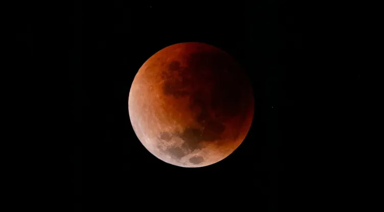 Eclipse lunar total de 2025.jpg