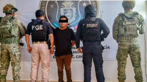 Mató a sus padres a machetazos.png