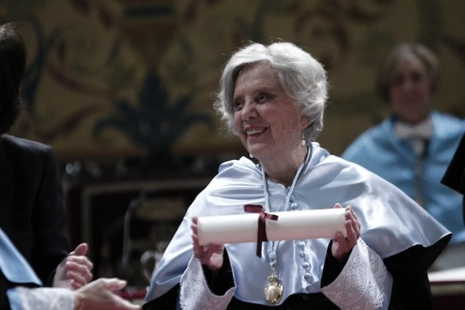 Elena Poniatowska recibe Honoris Causa de la Complutense de Madrid