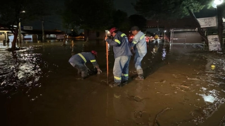 Pueblo Nuevo en Chalco, nuevamente inundado tras desbordamiento del canal Maravillas