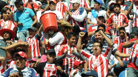 La afición de Chivas tiene estas características bien definidas, según la IA