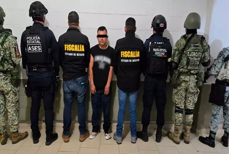 ¡Golpe al crimen! Cae Néstor ‘N’, jefe de plaza ligado con secuestros, homicidios, extorsión y narcotráfico. En la imagen se observa al criminal que fue detenido durante un fuerte operativo de las fuerzas federales.