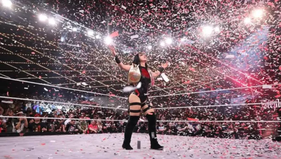 stephanie-vaquer-salario-nueva-campeona-femenina-wwe-pb-notas