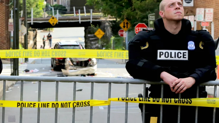 Violencia en Virginia: Tres muertos y 20 heridos tras marcha supremacista