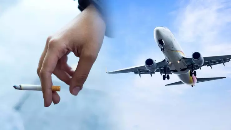 ¿De cuánto es la multa por fumar en el avión en México?