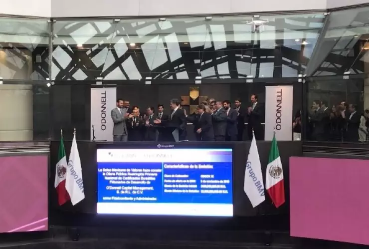 BMV arranca 2019 estable