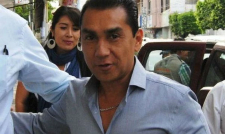 La Procuraduría General de la República (PGR) acusa a Abarca de los delitos de delincuencia organizada, homicidio y secuestro