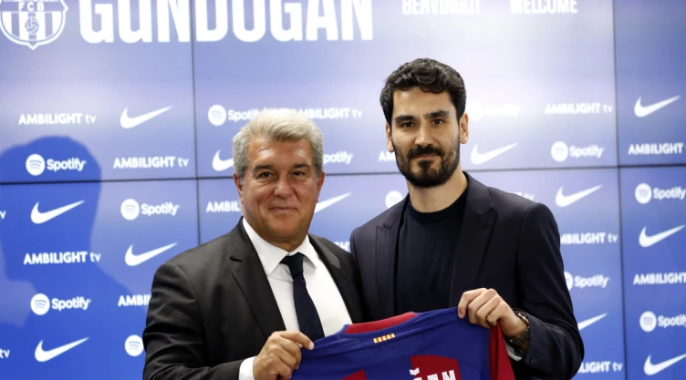 Joan Laporta e Ilkay Gündogan