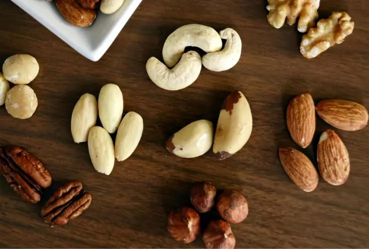 Los frutos secos que estimulan la producción de colágeno y recomiendan a personas de +40