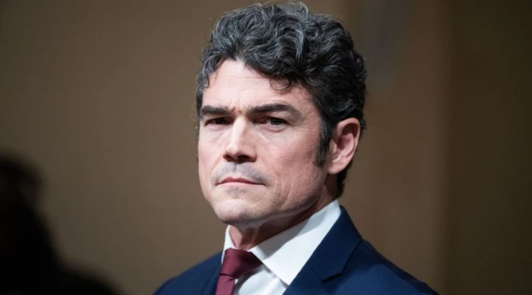 FBI investiga al exdirector del Centro Nacional Antiterrorismo que renunció por la Guerra contra Irán