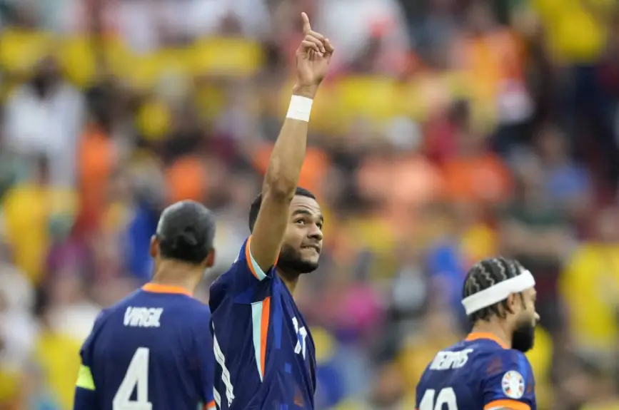 Festejo del gol de Cody Gakpo.jpg