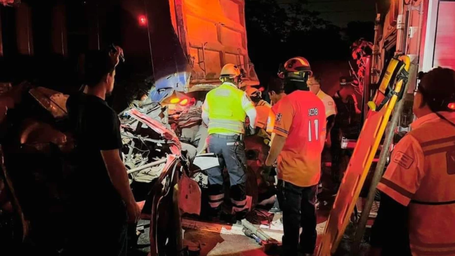 rescatan a madre e hija carambola_ minatitlan