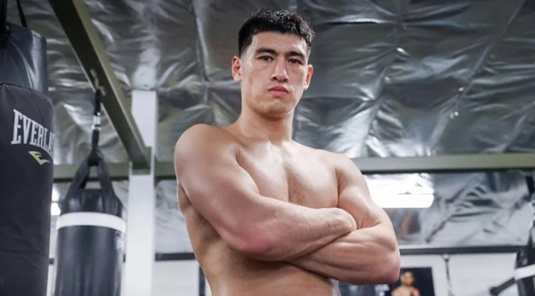 Zurdo Ramírez Dmitry Bivol