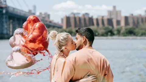 ¿El amor cambia a las personas? Esto revela un estudio de Harvard