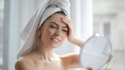 Conoce la planta que retrasa los signos de la edad y deja tu piel radiante.