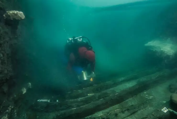 restos_cementerio_barco_egipto